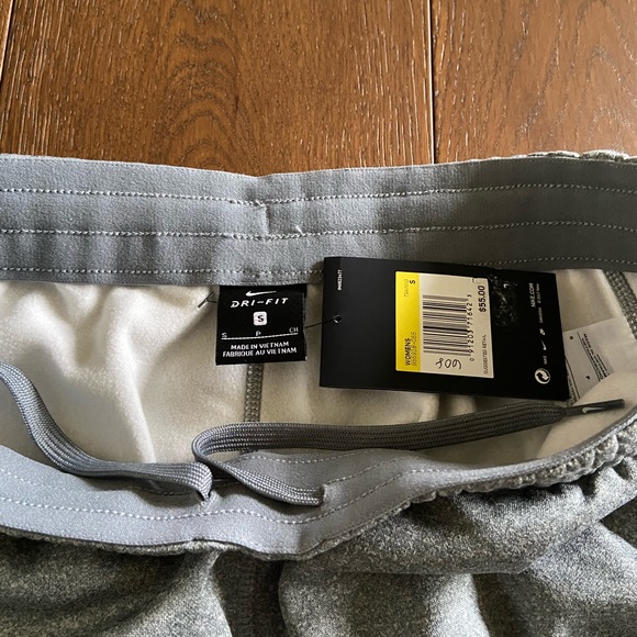 NWT Grey Nike Sweats! - Picture 5 of 6